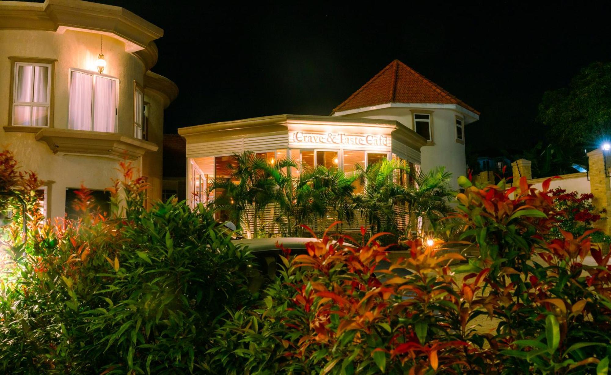 Grik Hotel - Entebbe Exterior foto